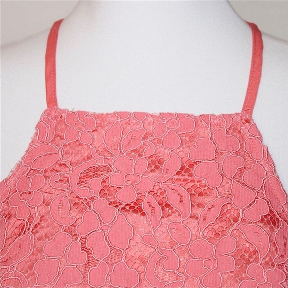 NBD Pink Floral Scallop Lace Fringe Cross-Back Halter Crop Top XSmall - Picture 14 of 16